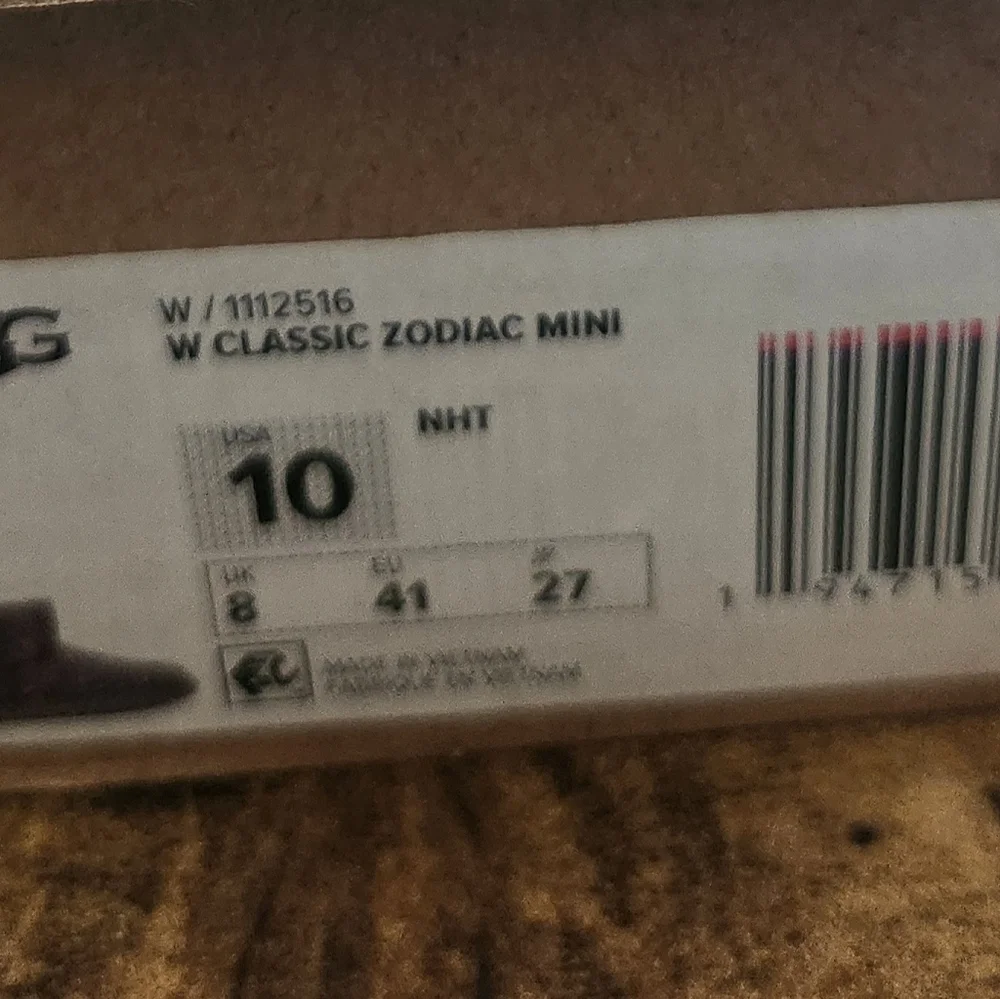 UGG Gray Classic Zodiac Boots In Color Nightfall - Picture 5 of 5